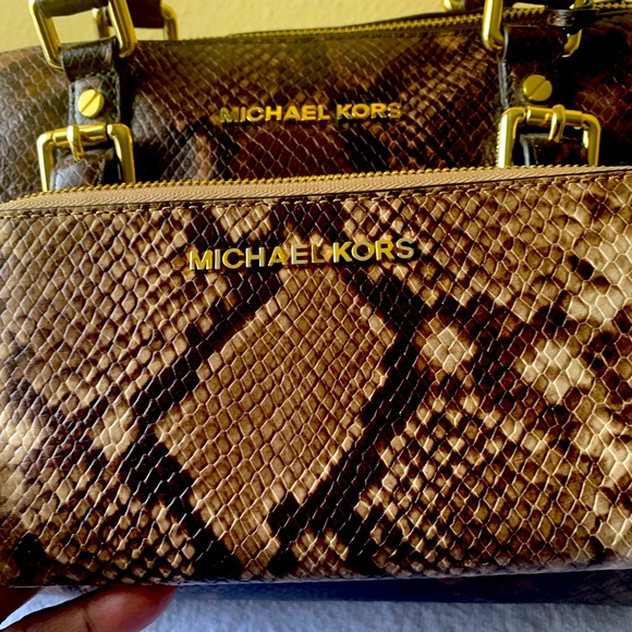 Michael Kors Purse and Wallet Python - Picture 9 of 14